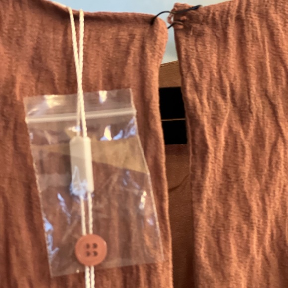 Time Will Tell Angel Sleeve Frill Detail Dress Antique Rose - Picture 4 of 5